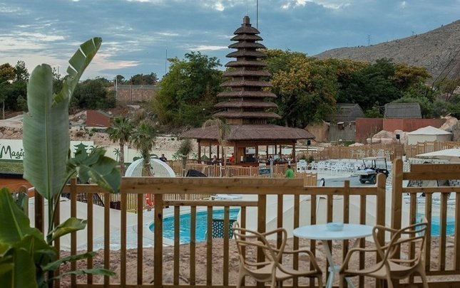 «polynesian supreme pool club» premium Magic Natura Animal, Waterpark Resort Бенидорме